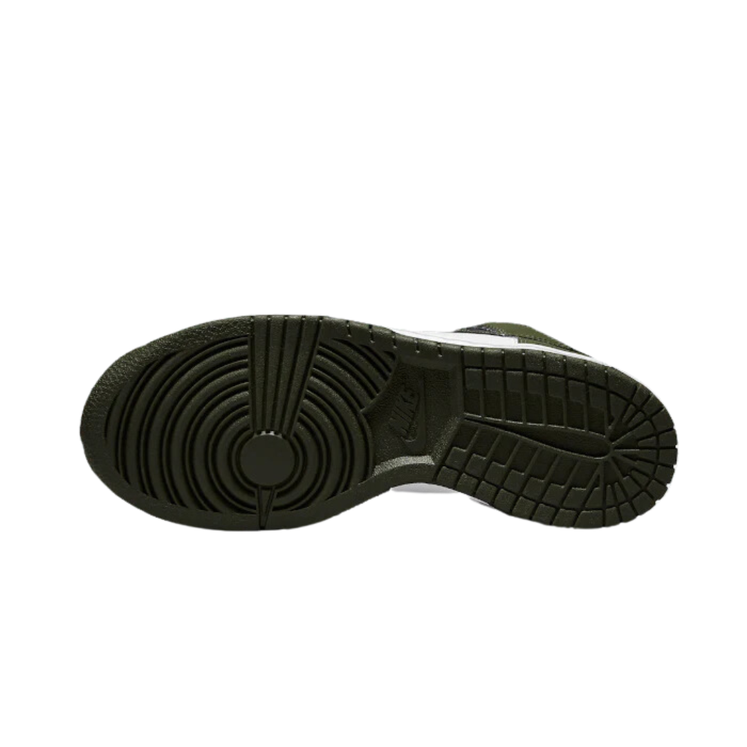 Nike Dunk High Cargo Khaki