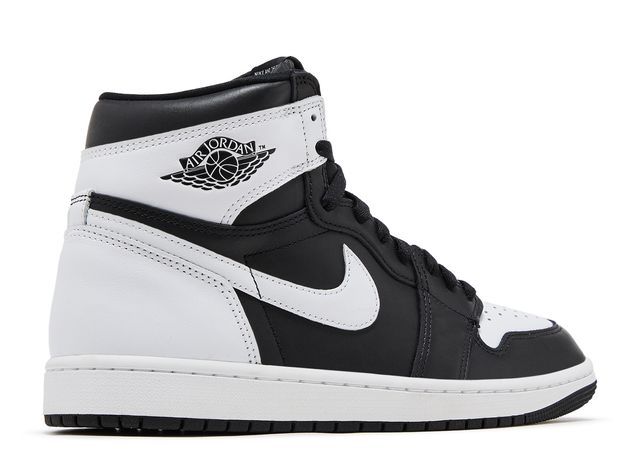 Jordan 1 Retro High OG Black White