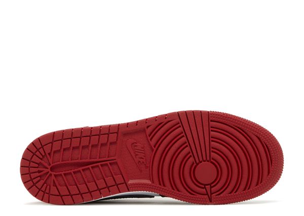 Jordan 1 Retro Low OG Black Toe (GS)