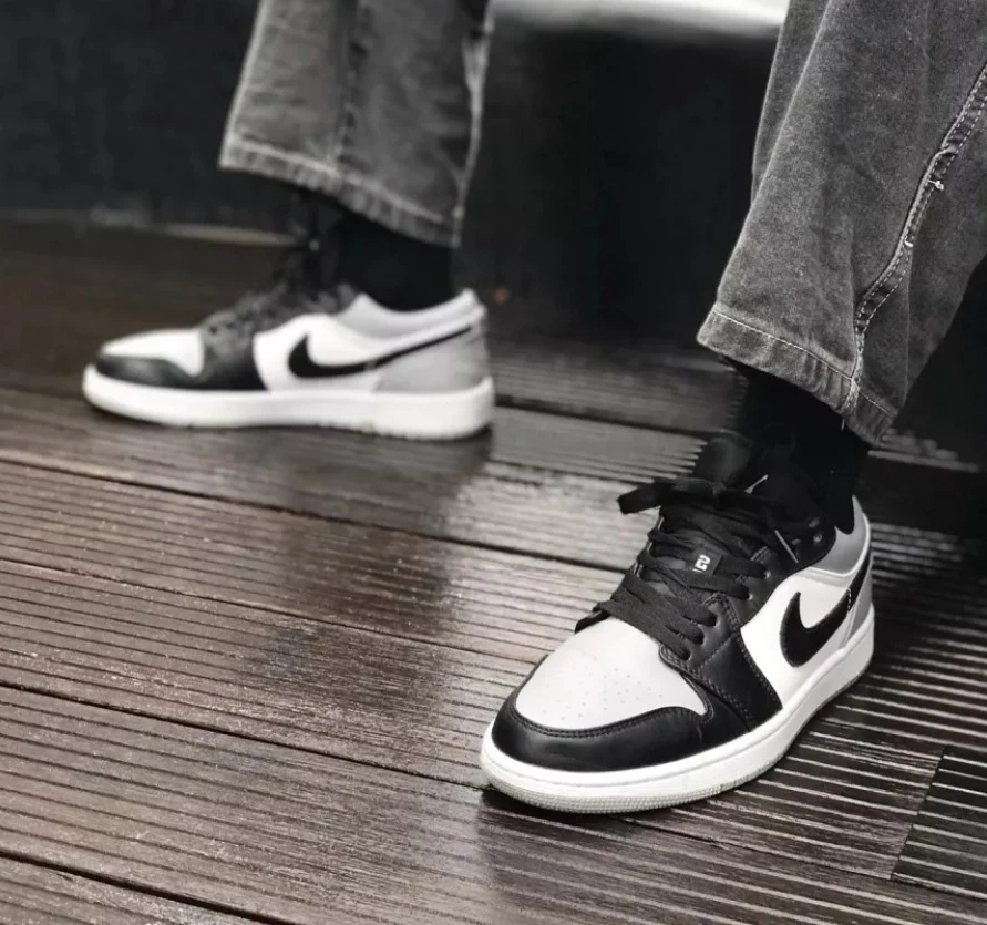 Jordan 1 Low Shadow Toe