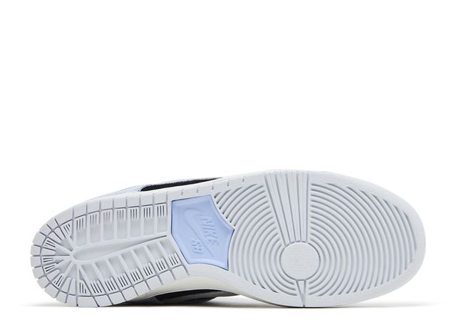 Nike SB Dunk Low Black Aluminum