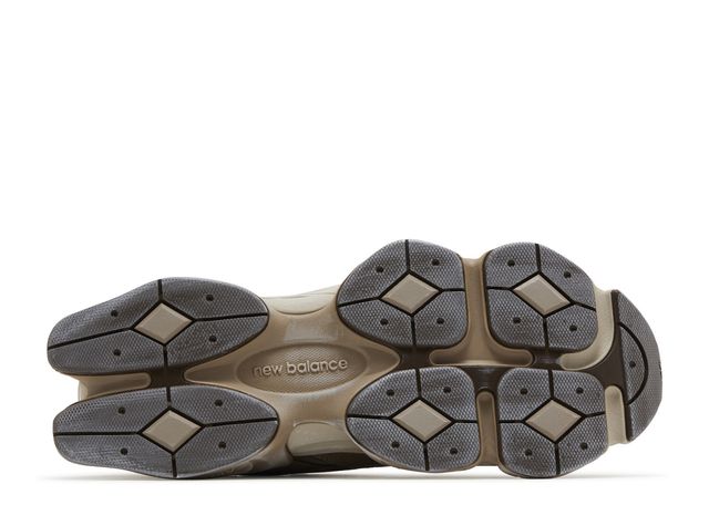 New Balance 9060 Mushroom Timberwolf